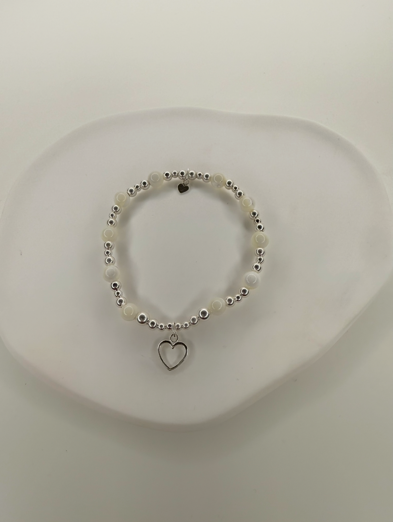 Mother of Pearl Open Heart Bracelet