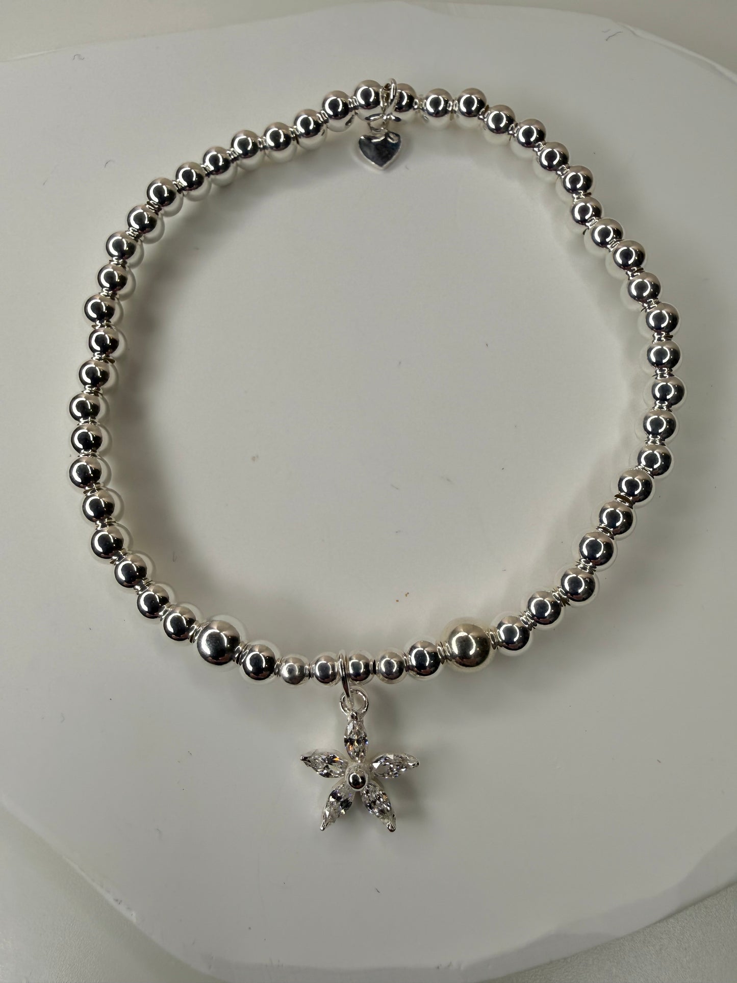 The flower charm Bracelet
