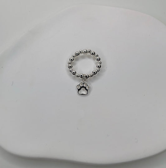 Open paw charm ring